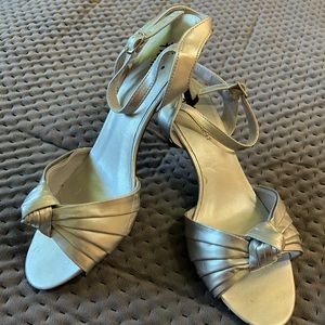 Fioni Night - SILVER sz 8.5W - dress heels